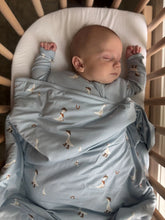 Load image into Gallery viewer, Günamüna Cowboy Goose Light Blue Cloud Blanket / 1.0 TOG