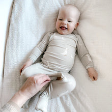 Load image into Gallery viewer, Günamüna Goose Convertible Pajamas