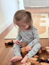 Load image into Gallery viewer, Günamüna Woof Sage Convertible Pajamas