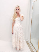 Load image into Gallery viewer, Tiana Sequin Puff Sleeve Dress