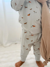 Load image into Gallery viewer, Günamüna Woof Sage Fleece Sweatsuit