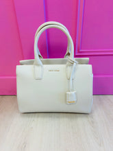 Load image into Gallery viewer, DJ's Leather Tote Handbags