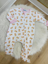 Load image into Gallery viewer, Sweet Golden Print Ruffle Zip Footie - Pink