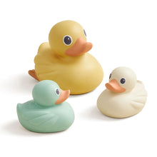 Load image into Gallery viewer, Itzy Ducky Family™ Bath Toy Set
