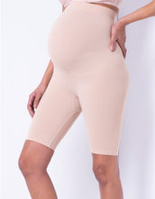 Load image into Gallery viewer, Seraphine Seamless Support Shorts