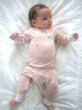 Load image into Gallery viewer, Günamüna Tutu Goose Convertible PJ
