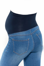 Load image into Gallery viewer, 30" Maternity Slim Boot Jean w/ Bellyband in Tobias