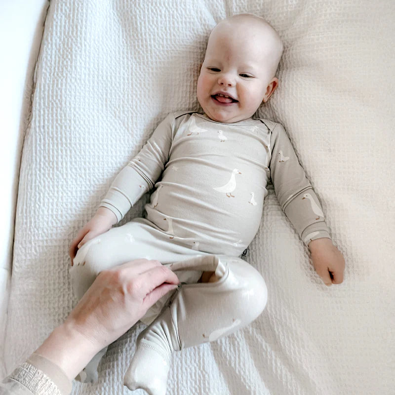 Günamüna Goose Convertible Pajamas