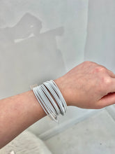 Load image into Gallery viewer, Guitar String Bracelets
