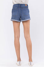 Load image into Gallery viewer, Mid-Rise Maternity Cut Off Shorts
