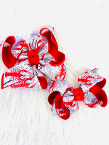 Newspaper Crawfish Bow