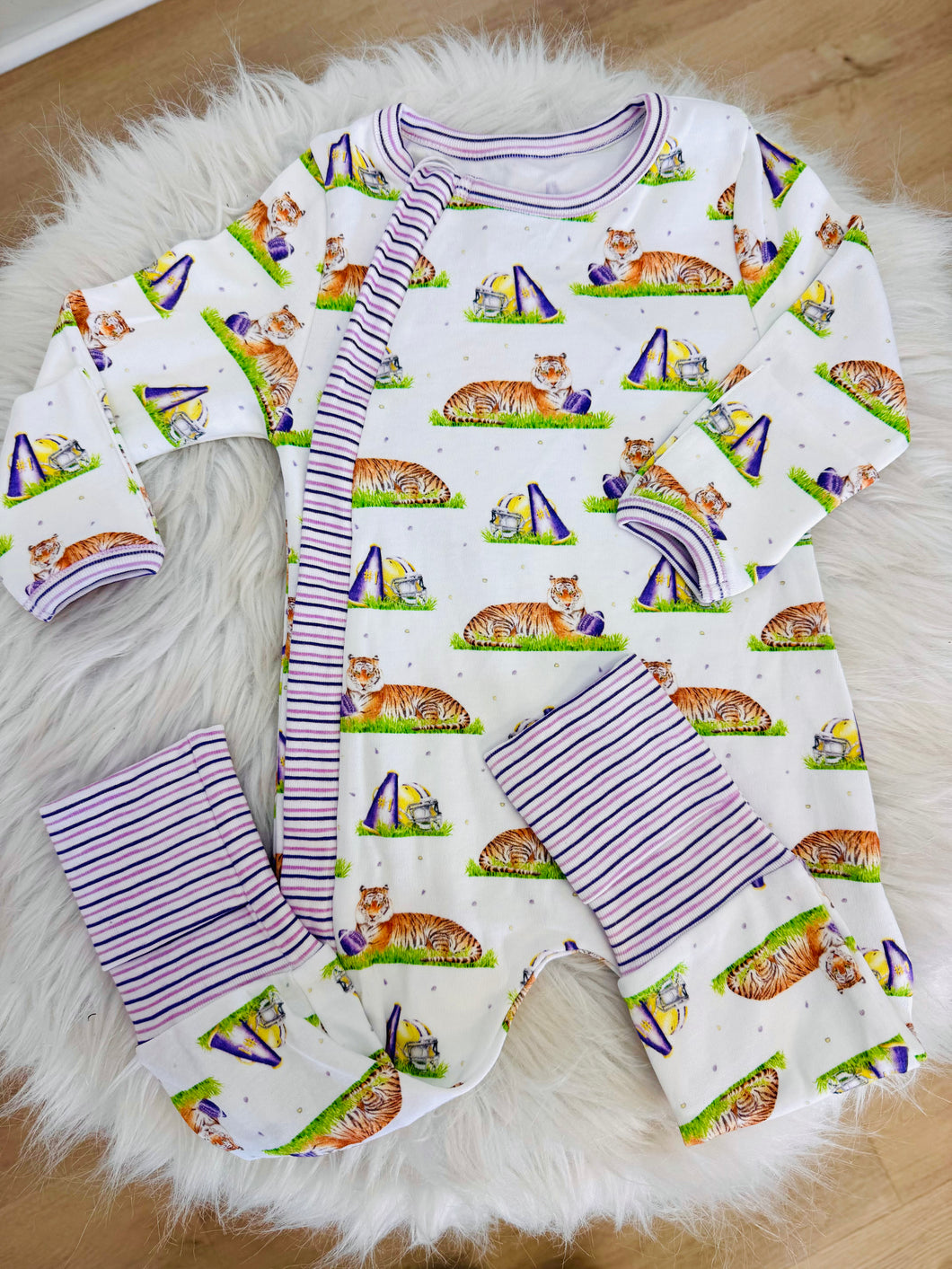 Mascot Mania in Louisiana Organic Cotton 2-Way Convertible Zipper Footie