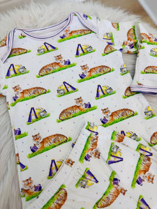 Mascot Mania in Louisiana Organic Cotton Gown