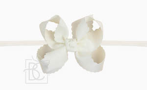 1/4" Pantyhose Scalloped Edge Bow