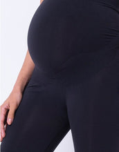 Load image into Gallery viewer, Seraphine Seamless Support Shorts
