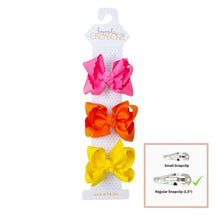 Load image into Gallery viewer, 3" Small Scalloped Edge Bow on Snap Clip (3 Pack)
