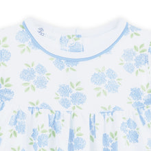 Load image into Gallery viewer, Dreamy Hydrangeas Print Flutters Bubble
